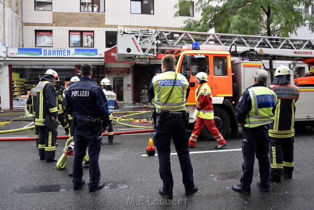 Feuer 2 Koeln Nippes Neusserstr P035.JPG - Miklos Laubert